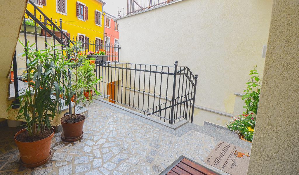 E&E Apartment Arena With Free Private Parking Πούλα Εξωτερικό φωτογραφία